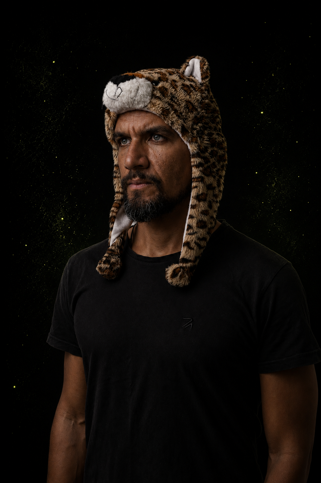 Retrato do artista TIGRE OSCURO